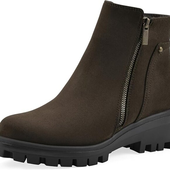 NIB, White Mountain Women's sz 8 Tahj Lug Sole Bootie Army Faux Suede Boots - Picture 15 of 15